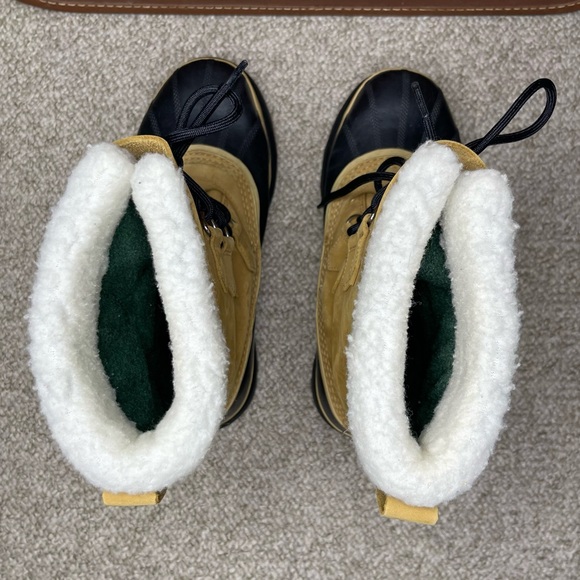 Sorel Caribou Waterproof Winter Boots - Picture 9 of 16